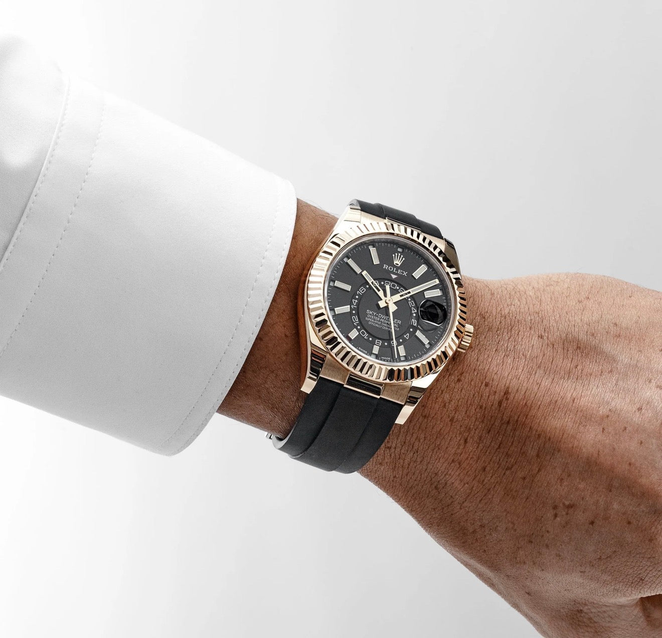Sky-Dweller Yellow Gold Bright Dial Rubber