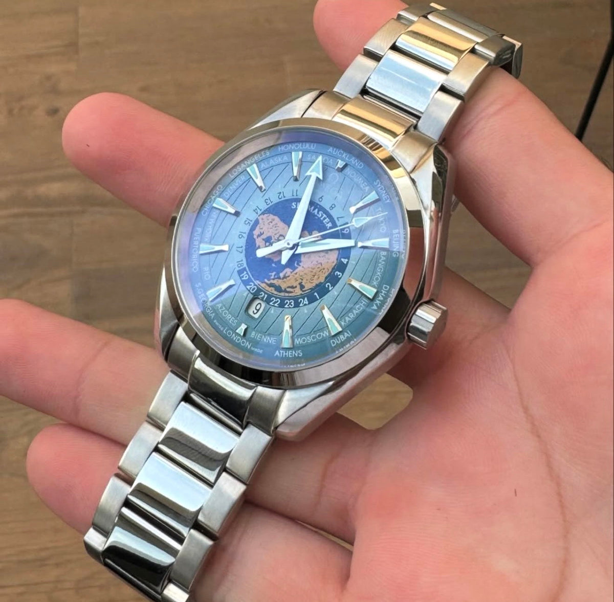 Omega Seamaster Aqua Terra Worldtimer